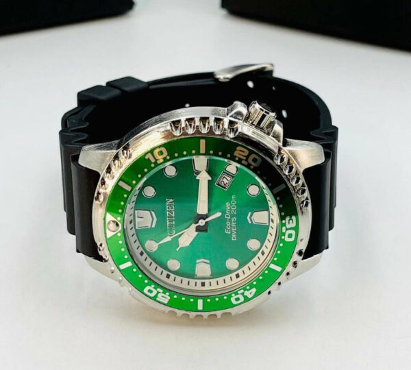 Relógio Citizen Eco-Drive 200M Verde com Pulseira de Silicone no Atacado e Dropshipping