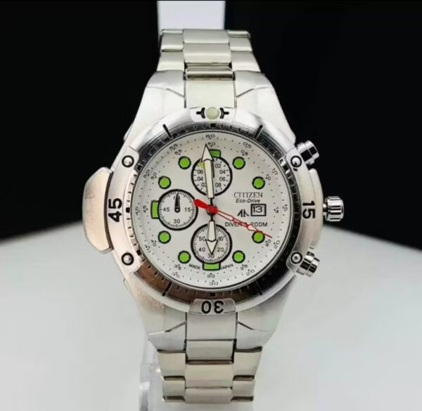Relógio Citizen Eco-Drive Prata com Pulseira de Aço Inoxidável - Atacado