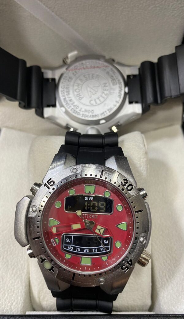 Relógio Citizen Promaster Vermelho com Pulseira de Borracha no Atacado e Dropshipping
