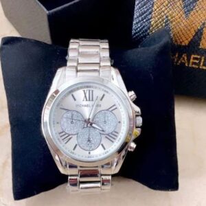 Relógio Michael Kors Feminino Prateado com Pulseira de Metal no Atacado e Dropshipping